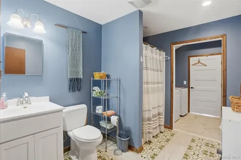 144 Yantz Road Red Hook NY 12571