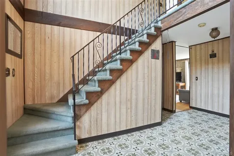 144 Yantz Road Red Hook NY 12571