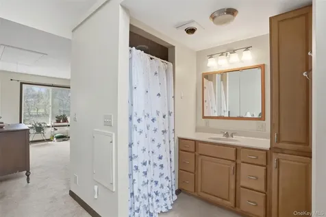 144 Yantz Road Red Hook NY 12571
