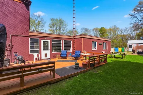144 Yantz Road Red Hook NY 12571