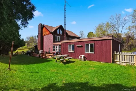144 Yantz Road Red Hook NY 12571