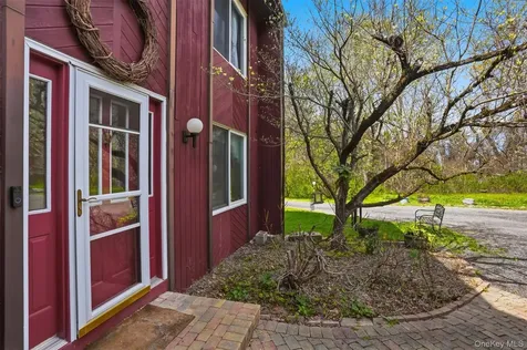 144 Yantz Road Red Hook NY 12571