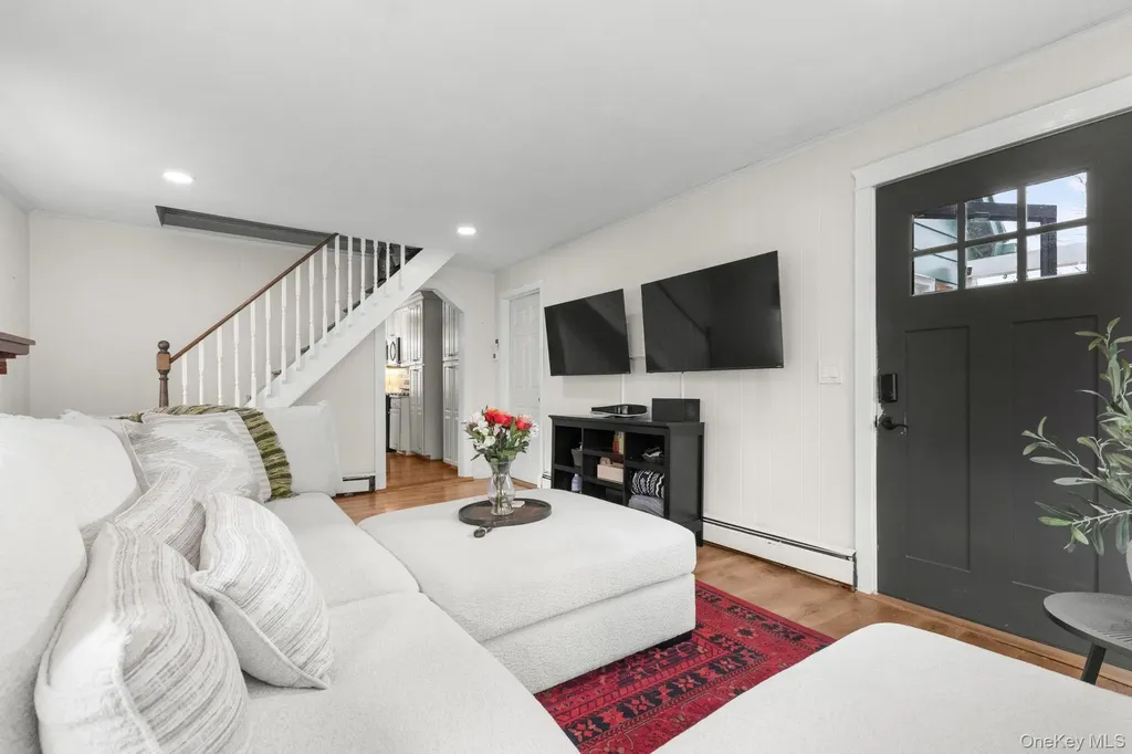 17 Heathcote Road Carmel NY 10512