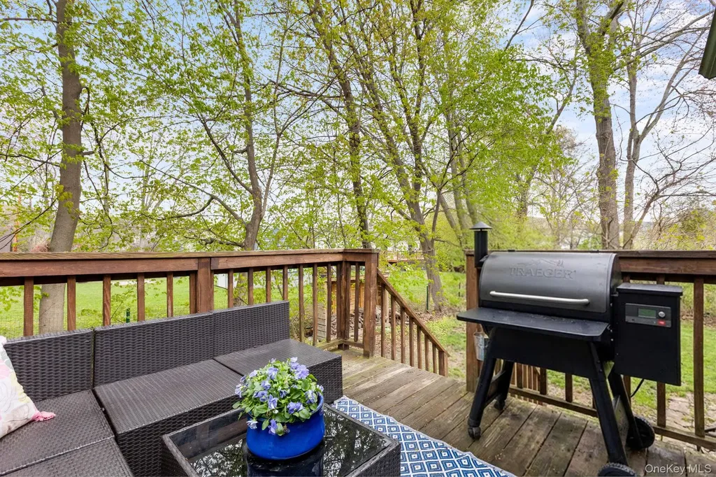 17 Heathcote Road Carmel NY 10512