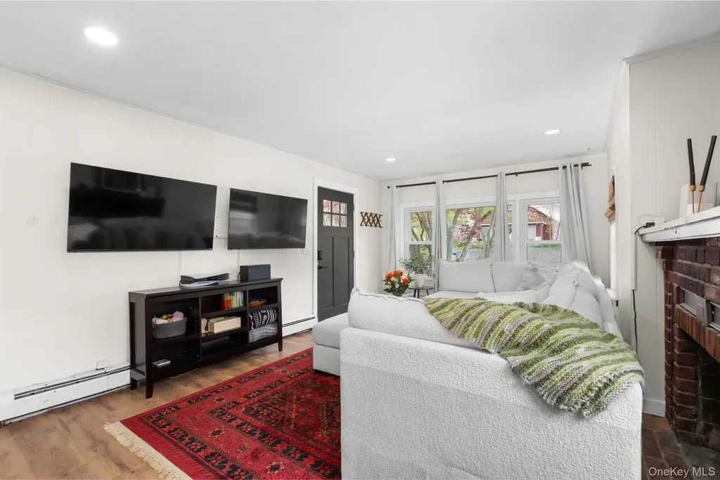 17 Heathcote Road Carmel NY 10512