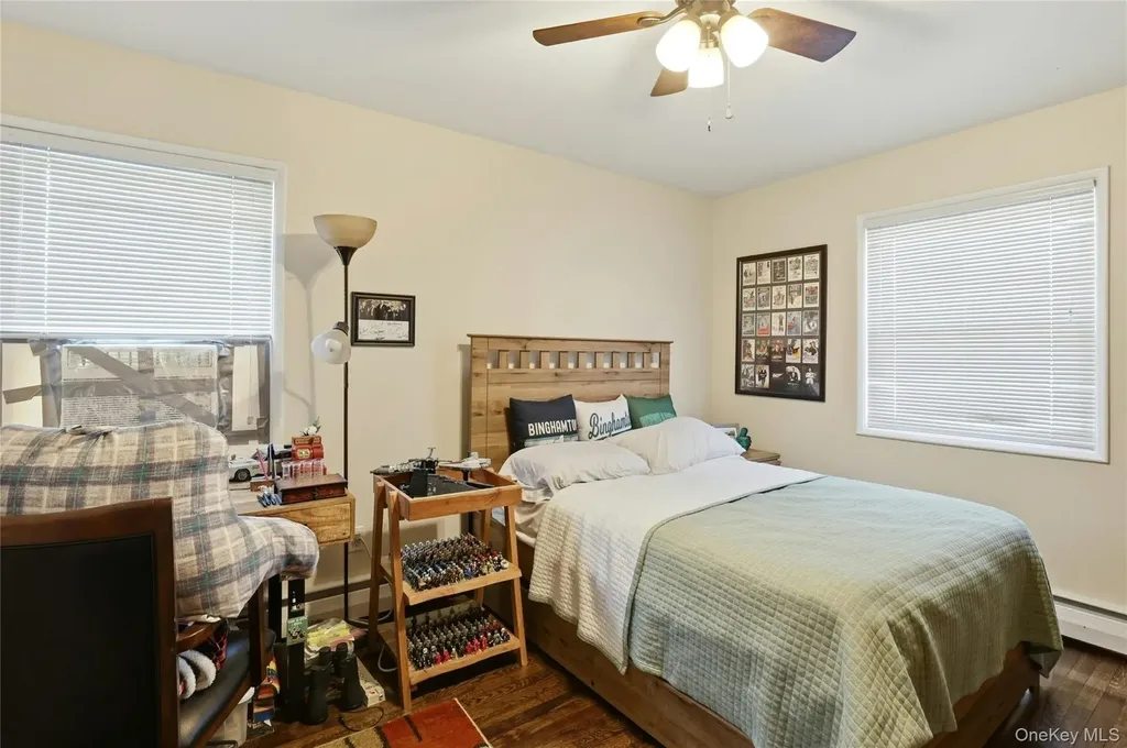 87 Stephen Drive Plainview NY 11803