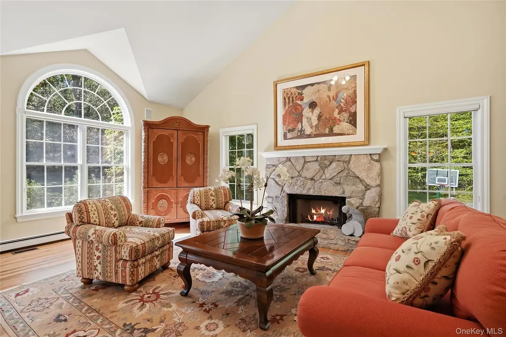 21 Kitchawan Road Pound Ridge NY 10576