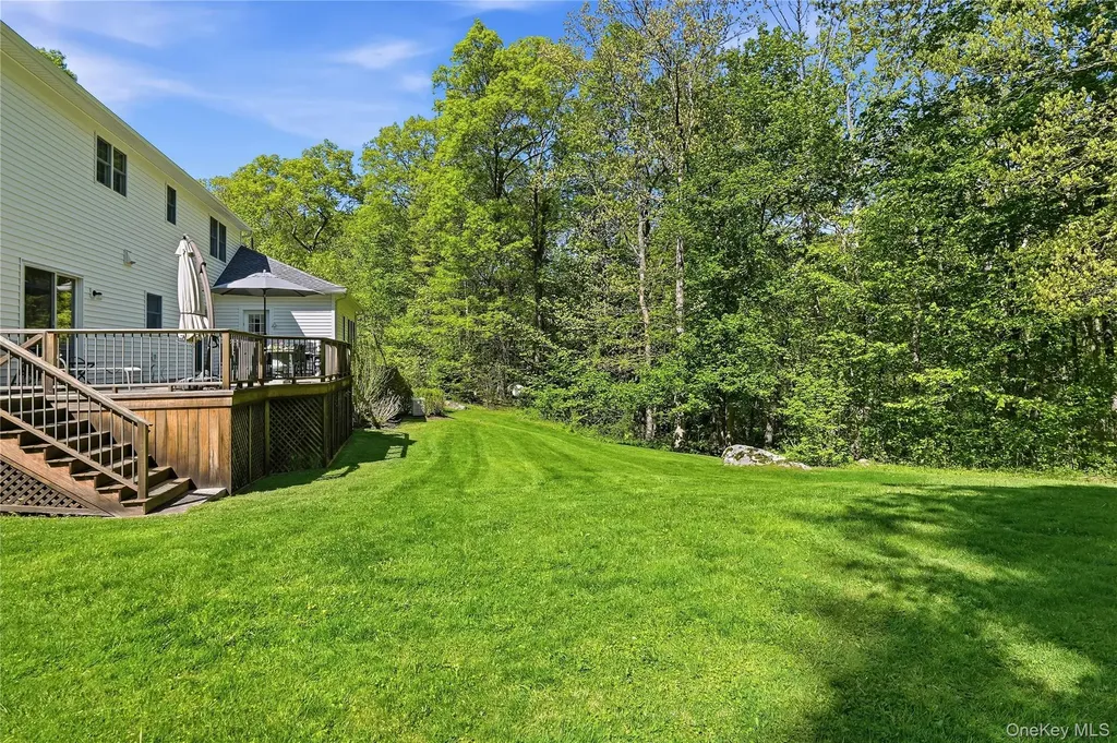 21 Kitchawan Road Pound Ridge NY 10576