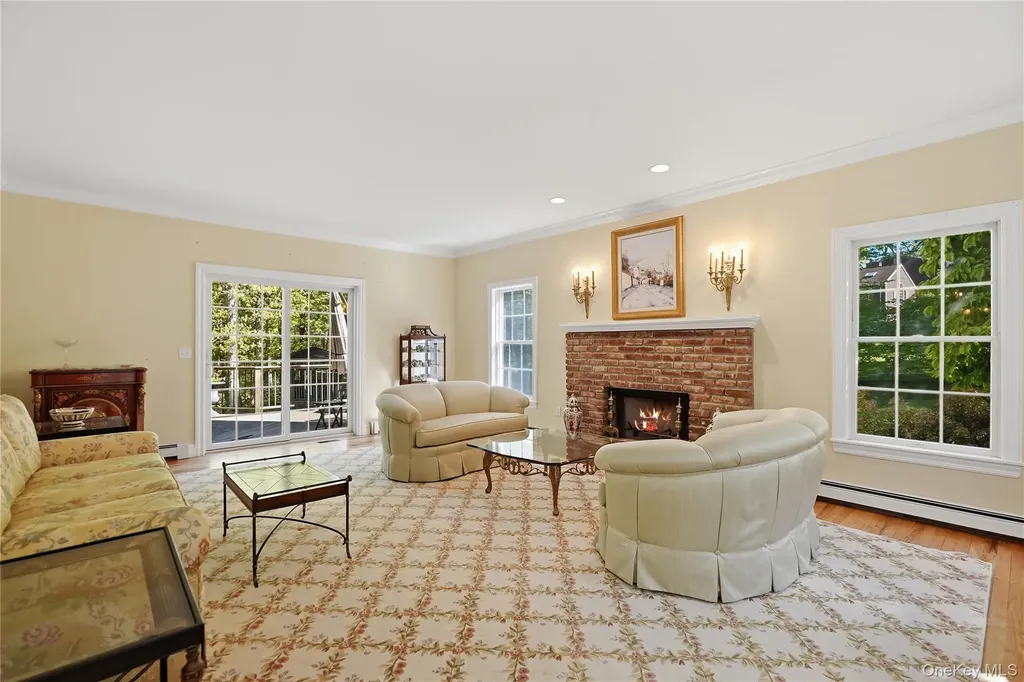 21 Kitchawan Road Pound Ridge NY 10576
