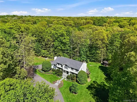 21 Kitchawan Road Pound Ridge NY 10576