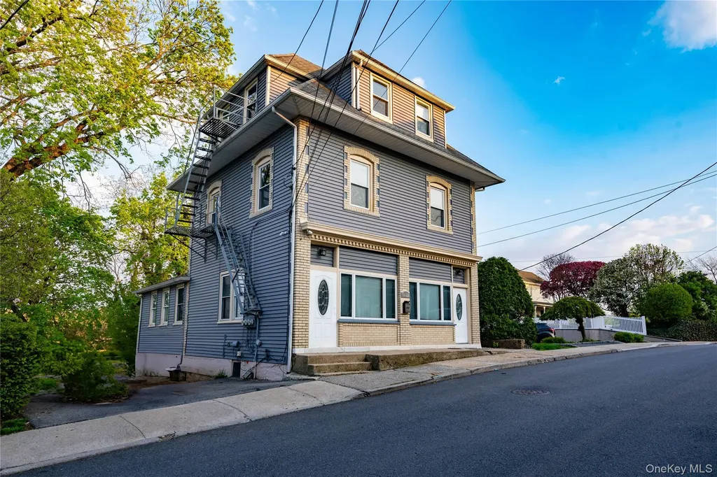 127 Maple Avenue Rye NY 10580
