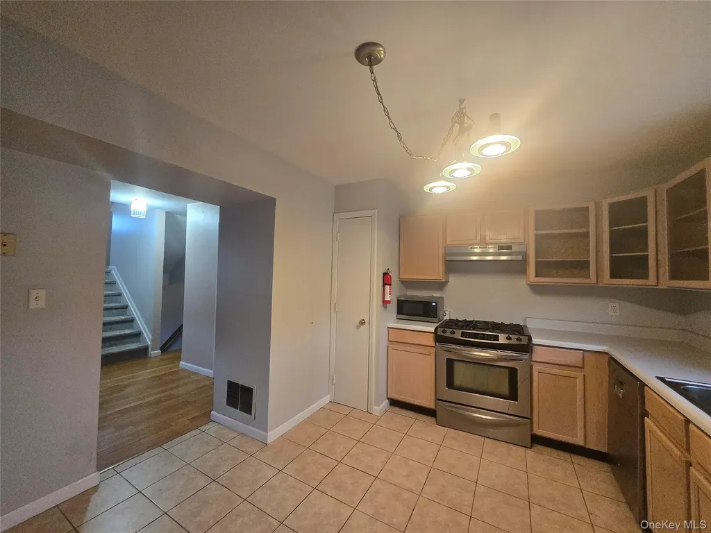 60 Evan Road Warwick NY 10990