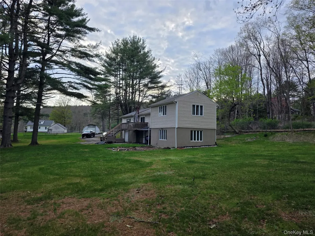 14 Andrew Paye Road Pond Eddy NY 12770
