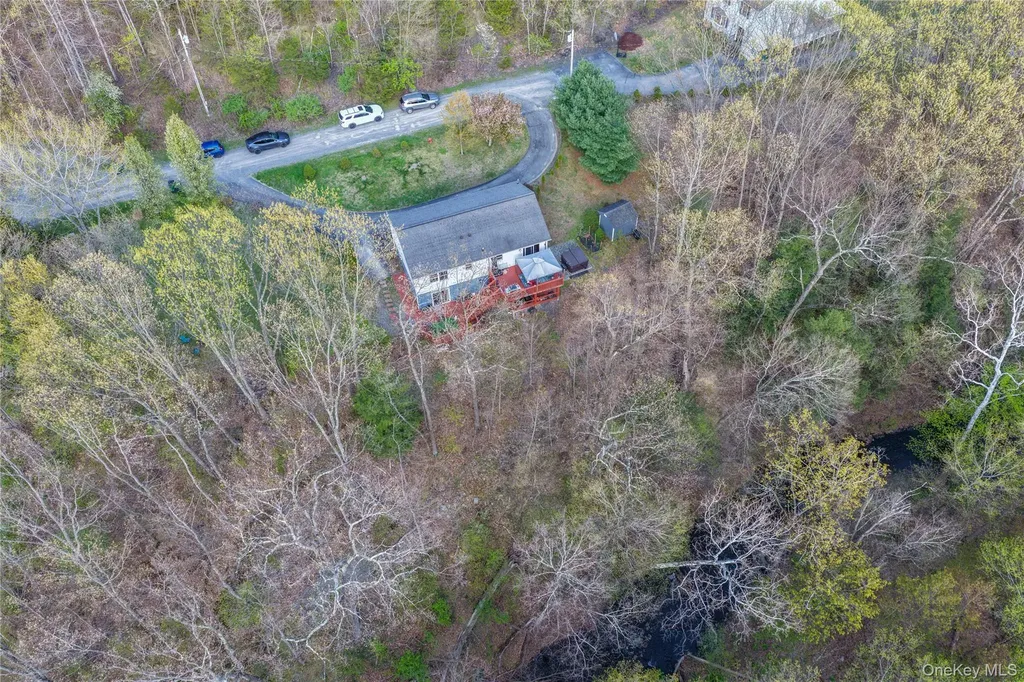 6 Taber Place Marlboro NY 12542