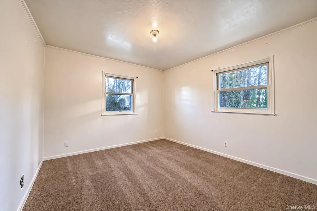 243 Coventry Road S West Hempstead NY 11552