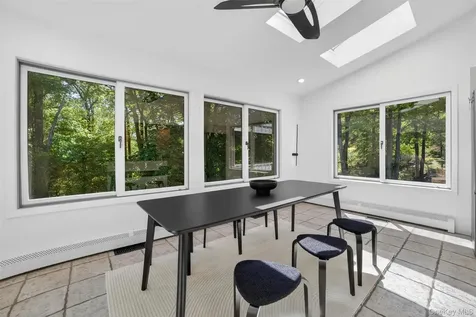 8 Amalfi Drive Cortlandt Manor NY 10567