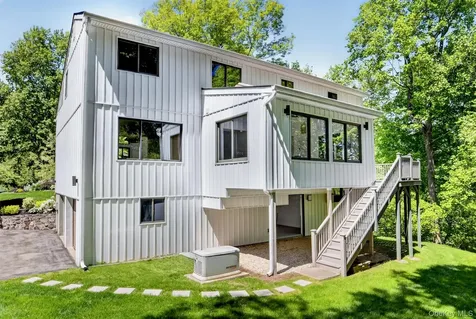 8 Amalfi Drive Cortlandt Manor NY 10567