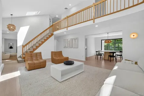 8 Amalfi Drive Cortlandt Manor NY 10567