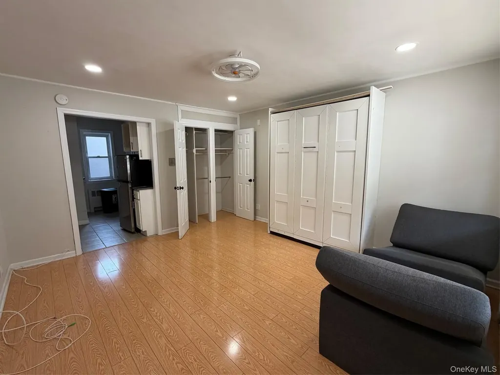 830 E Broadway Long Beach NY 11561