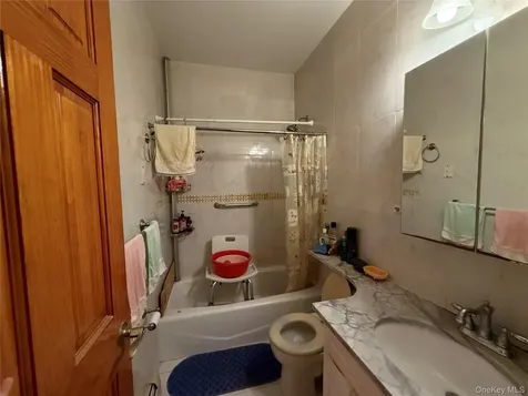 42-16 162nd Street Flushing NY 11358