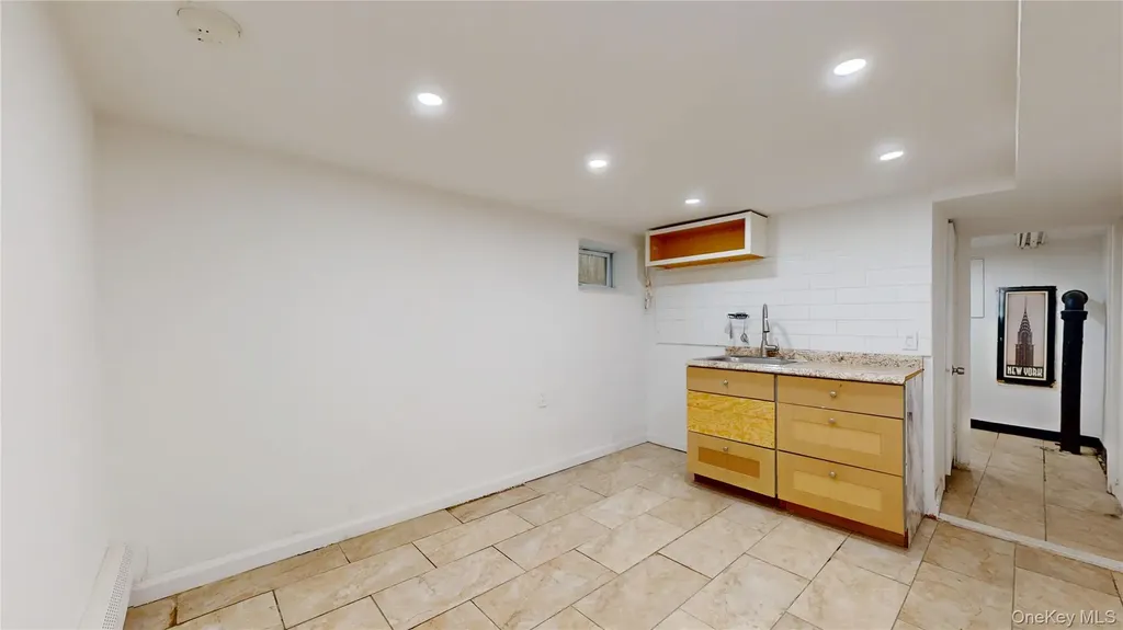 90-22 82nd Road Glendale NY 11385