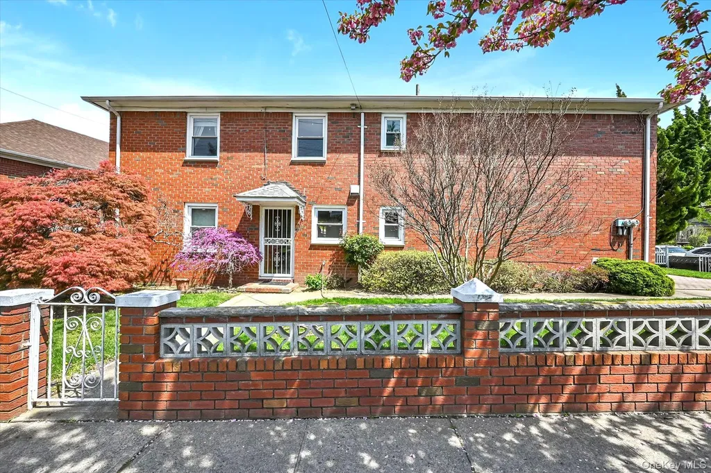 15003 7th Avenue Whitestone NY 11357