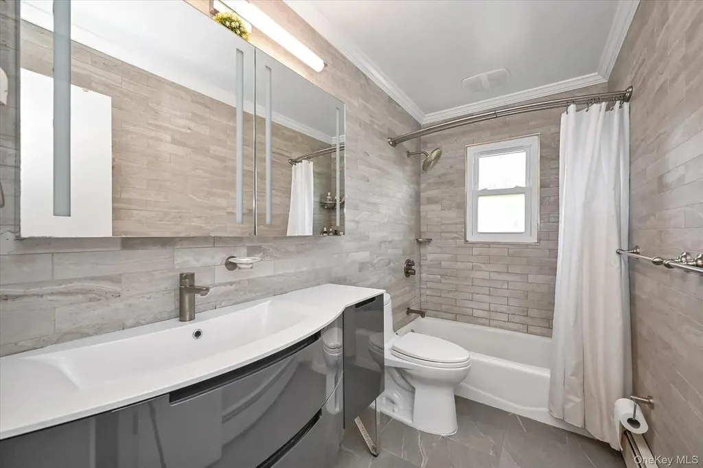 15003 7th Avenue Whitestone NY 11357