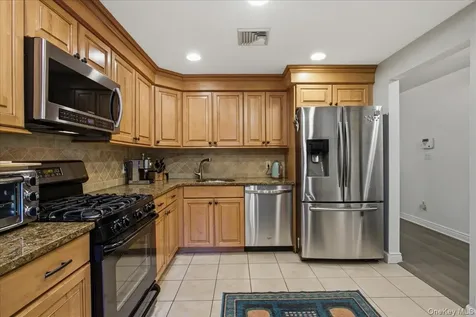 217 Martling Avenue Tarrytown NY 10591
