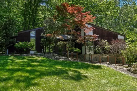 19 Rolling Way New City NY 10956