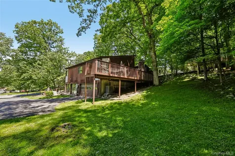19 Rolling Way New City NY 10956