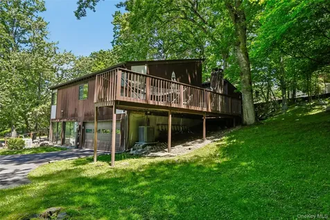19 Rolling Way New City NY 10956