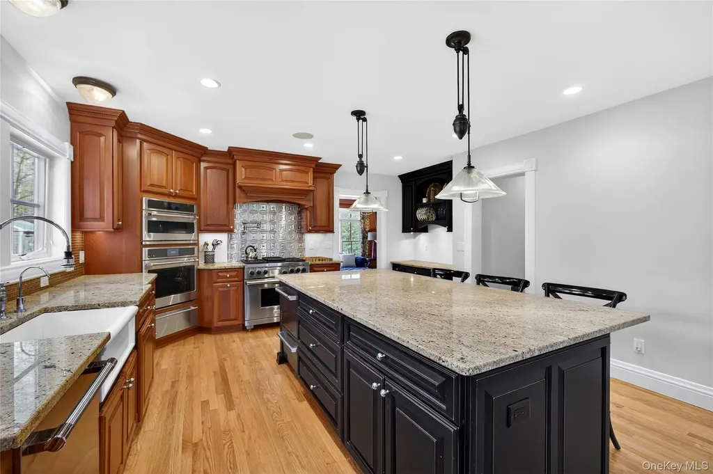 247 Broadway Pleasantville NY 10570
