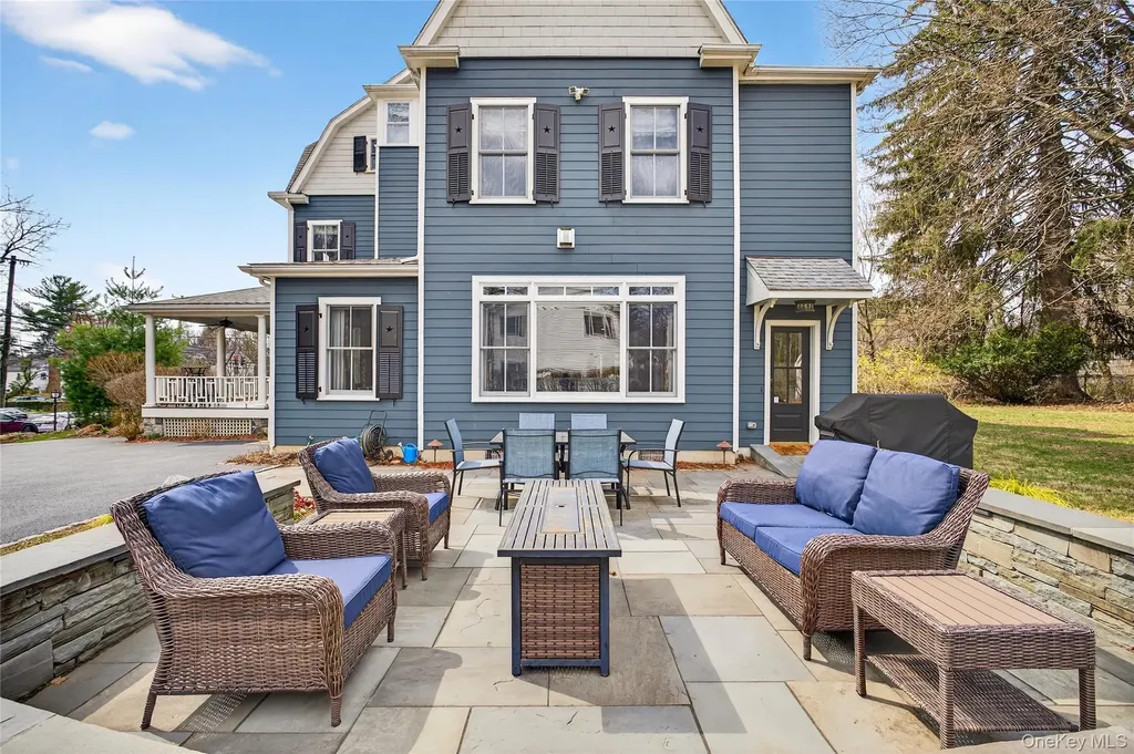 247 Broadway Pleasantville NY 10570