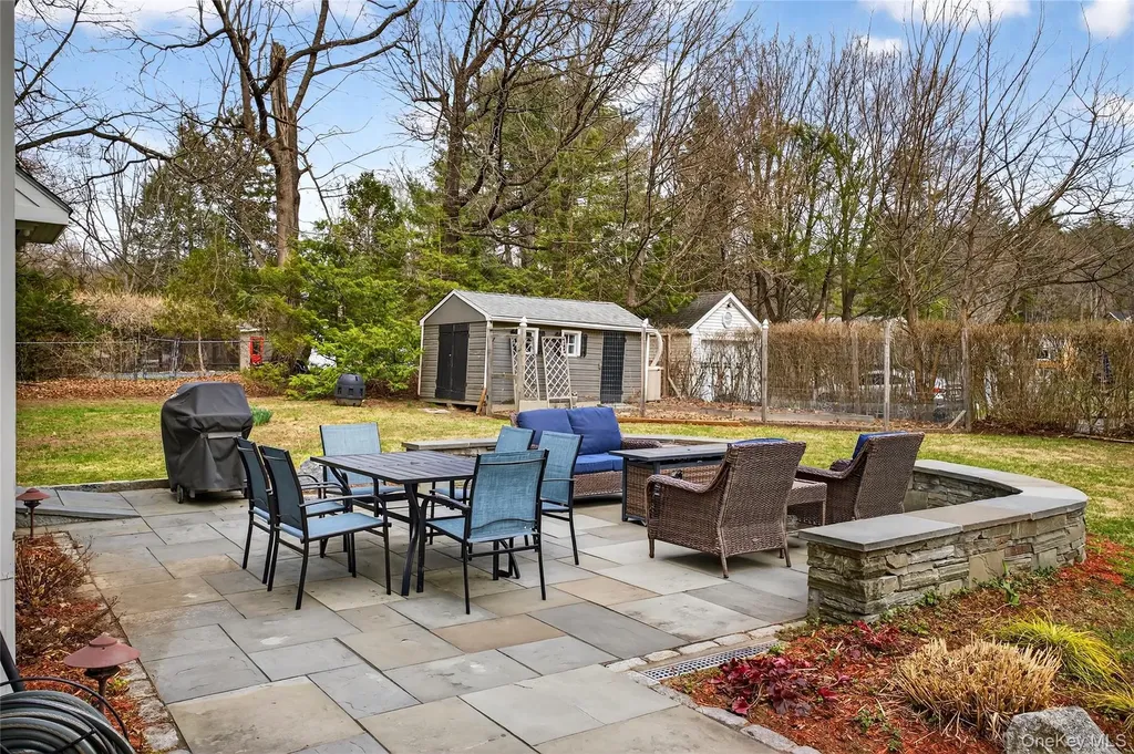 247 Broadway Pleasantville NY 10570