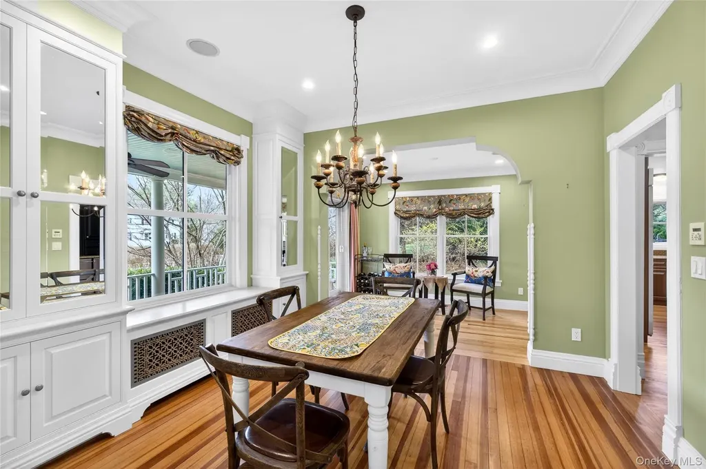 247 Broadway Pleasantville NY 10570