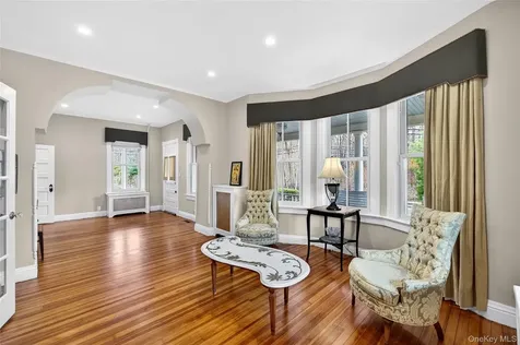 247 Broadway Pleasantville NY 10570