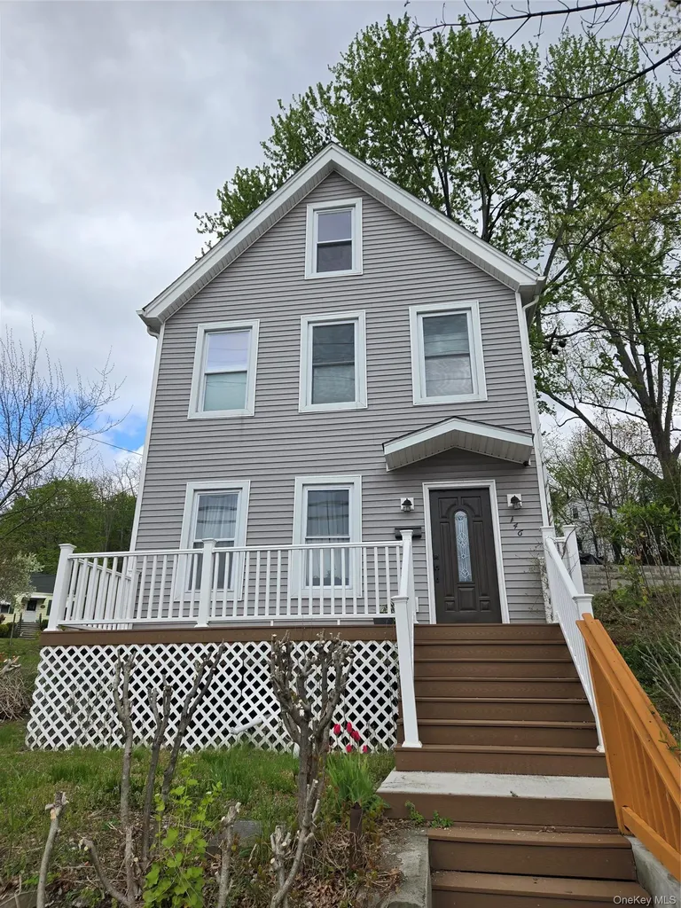 146 Smith Street Poughkeepsie NY 12601