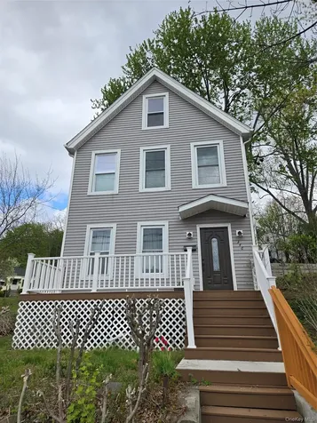 146 Smith Street Poughkeepsie NY 12601