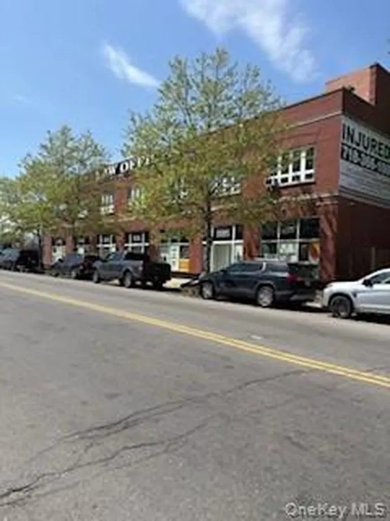 6045 Eliot Avenue Maspeth NY 11378