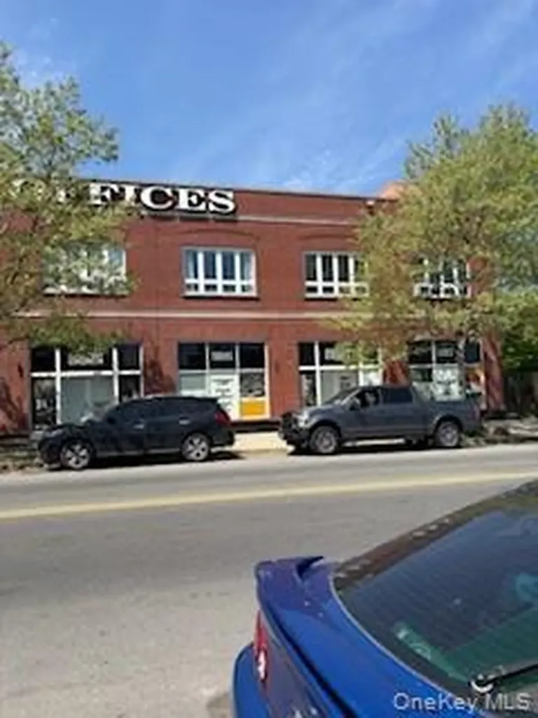 6045 Eliot Avenue Maspeth NY 11378