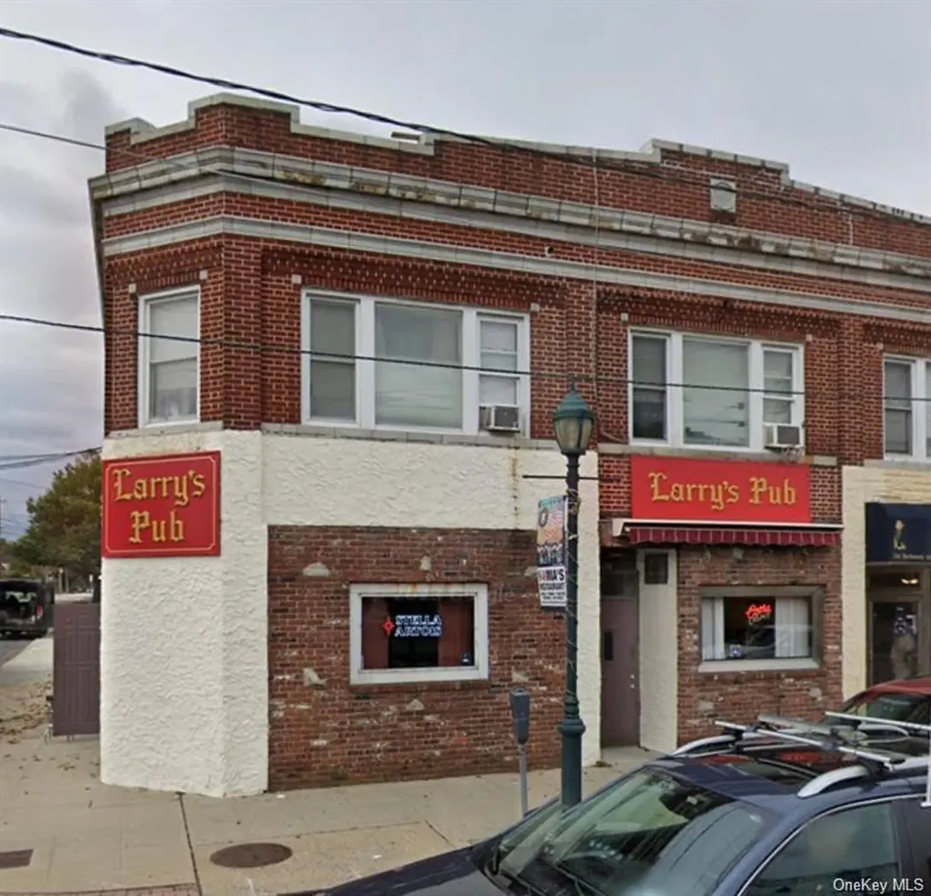 156 Rockaway Avenue Valley Stream NY 11580