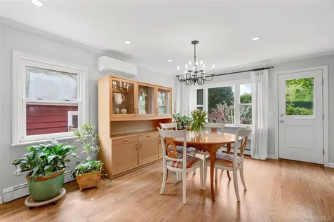 925 Old Post Road Mamaroneck NY 10543