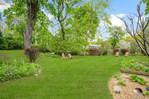 925 Old Post Road Mamaroneck NY 10543