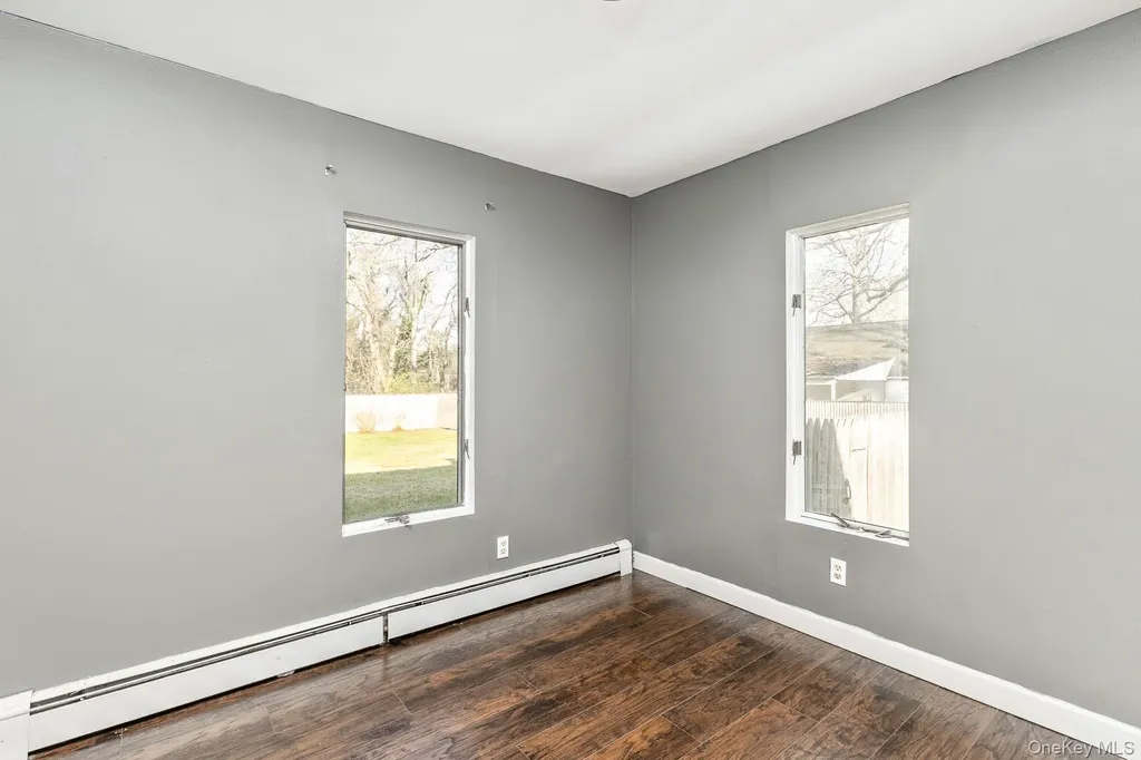 305 Whittier Drive Mastic Beach NY 11951