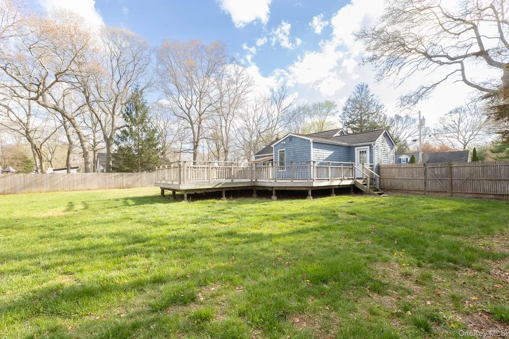 305 Whittier Drive Mastic Beach NY 11951