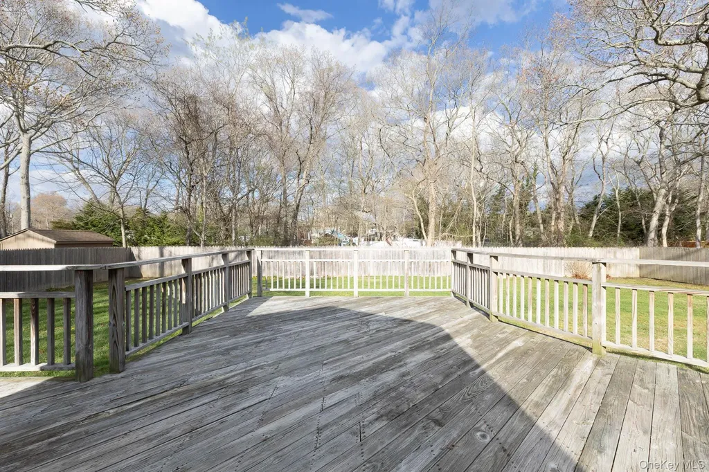 305 Whittier Drive Mastic Beach NY 11951