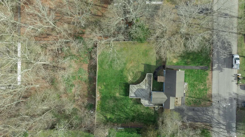 305 Whittier Drive Mastic Beach NY 11951
