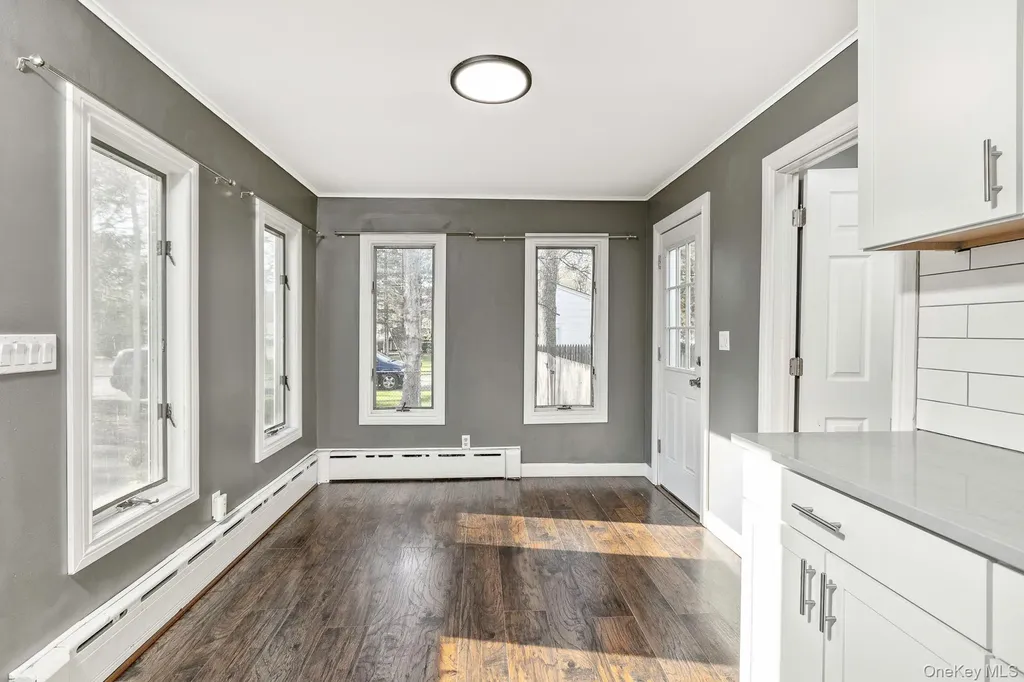 305 Whittier Drive Mastic Beach NY 11951