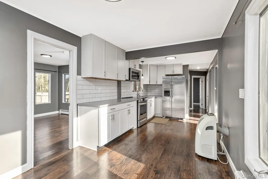 305 Whittier Drive Mastic Beach NY 11951