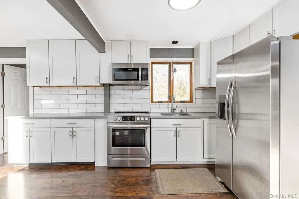 305 Whittier Drive Mastic Beach NY 11951